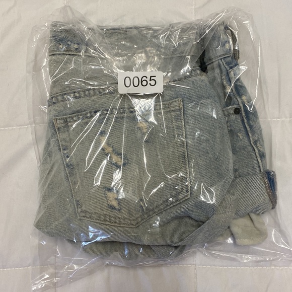 Alexander Wang Shorts Sz 31 Denim X Hike Rolled Button Fly High Waist Distressed - Picture 16 of 16